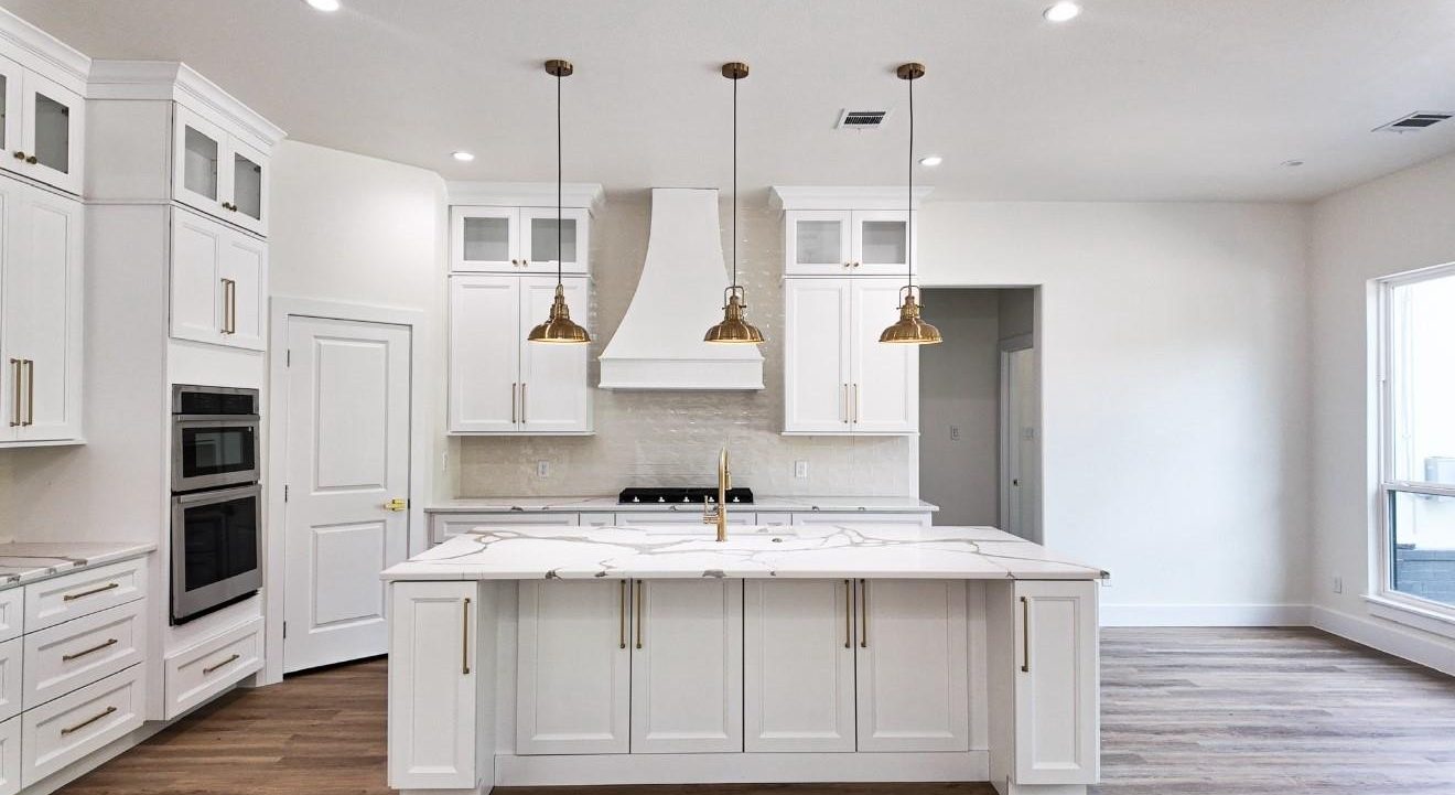 179 Norman — Marble & brass