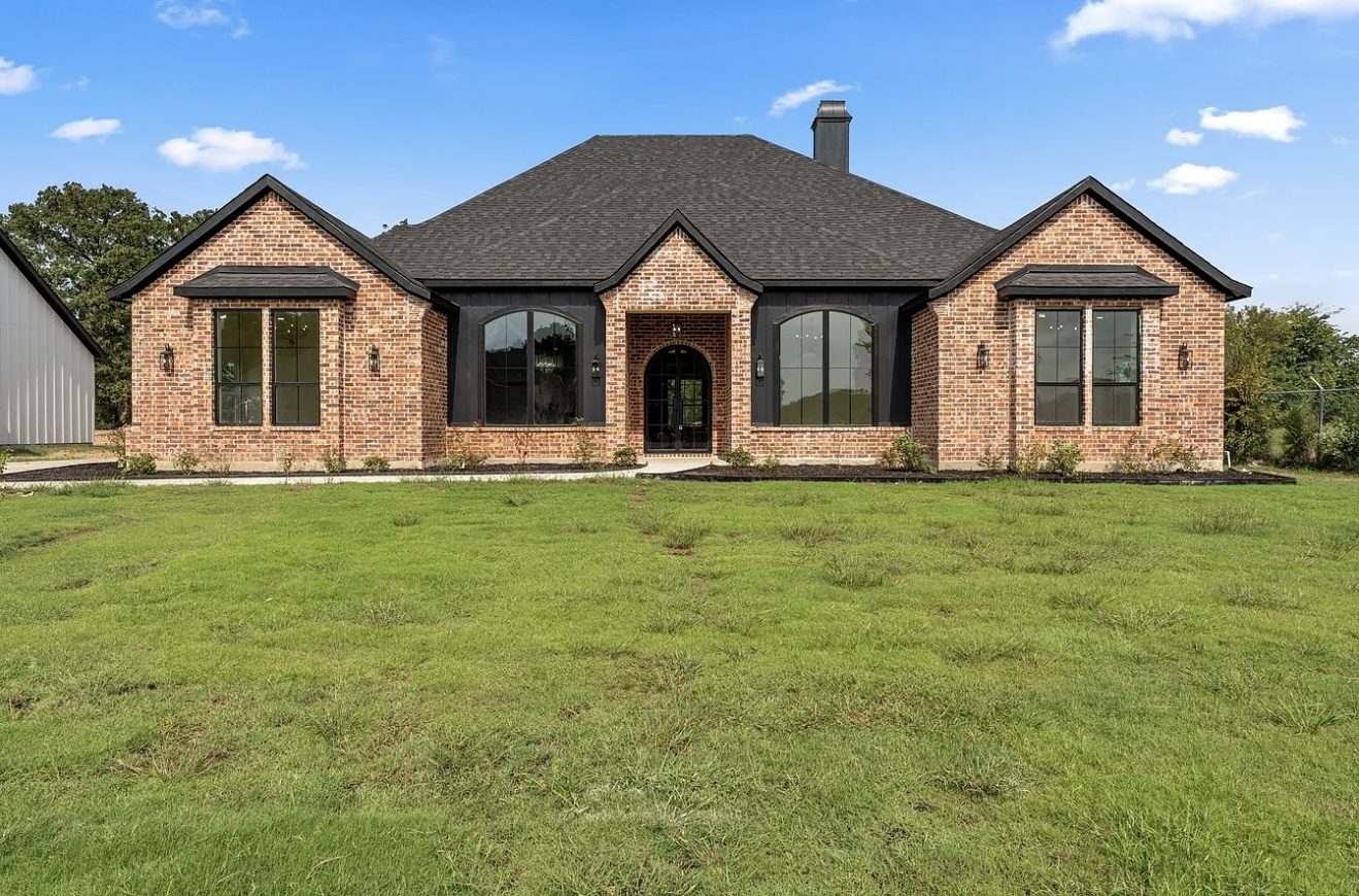 320 Dalton in Canton, Texas — photo 2