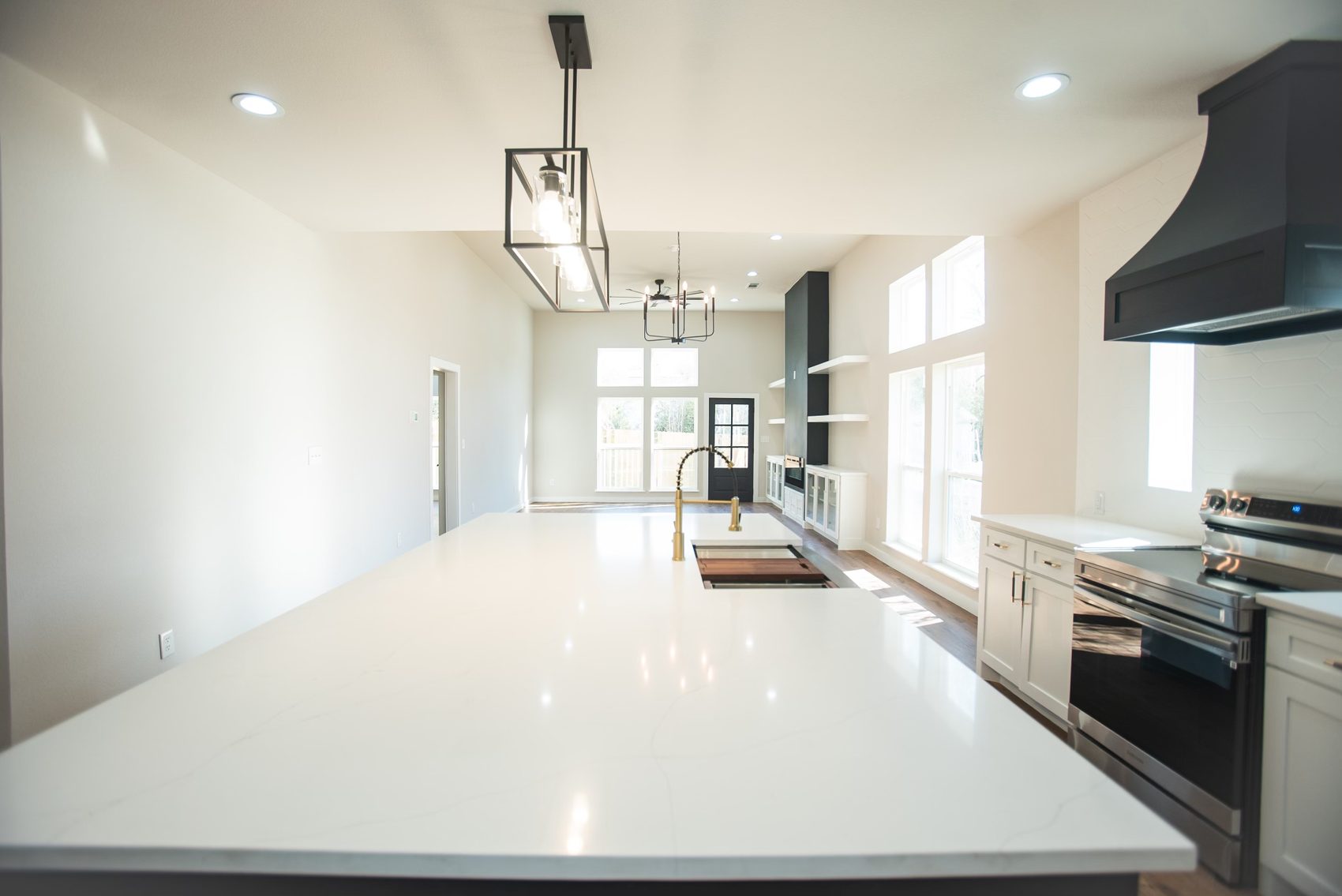 Washington St — Quartz island